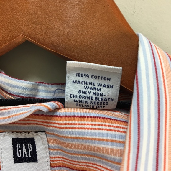 Gap Men’s SZMedium Classic Fit Long sleeve Button - Picture 6 of 6